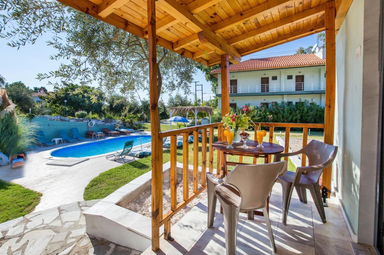 Marti Resort สกาลาโซติรอส ภายนอก รูปภาพ
